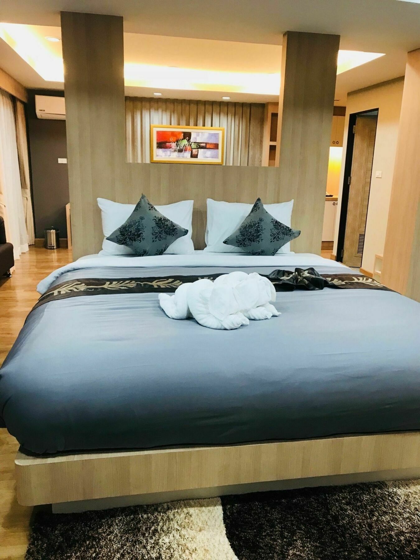 The Raise Hotel Hat Yai Exterior photo